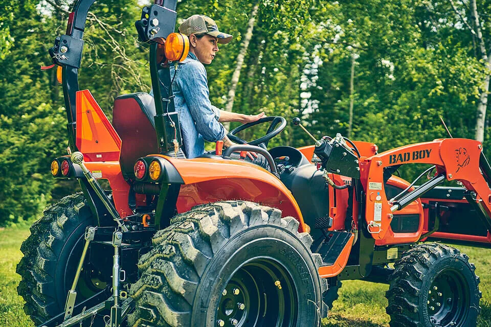 2026 Bad Boy Tractors 3026 Compact Tractor - Image 6
