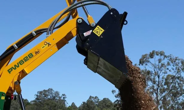 Kanga 4in1 Bucket 41" High Back Straight Edge - Image 3