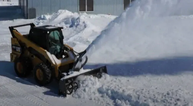 CID Heavy Duty Snow Blower 66" - Image 5