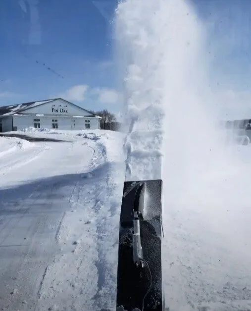 CID Heavy Duty Snow Blower 66" - Image 4